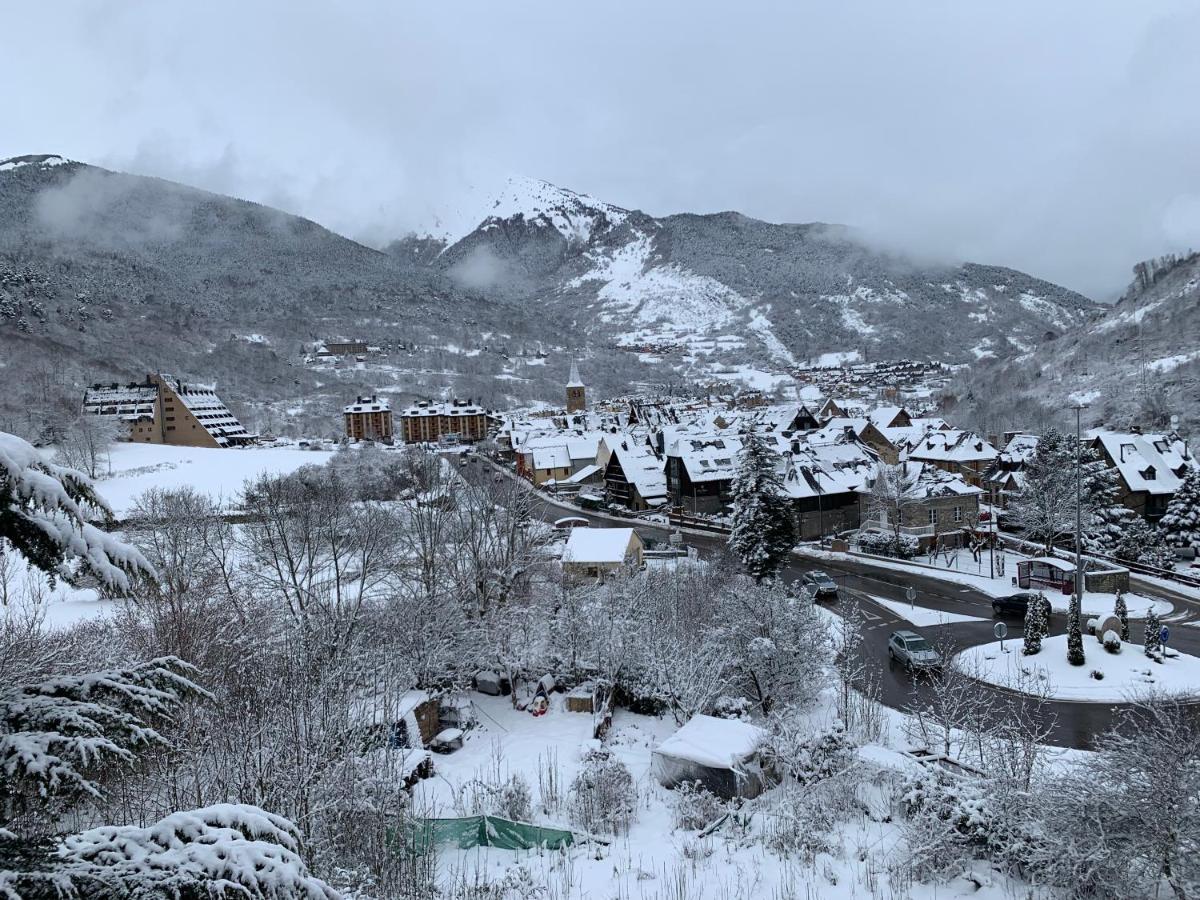 Homenfun Baqueira Beret, Betren-Vielha Buitenkant foto